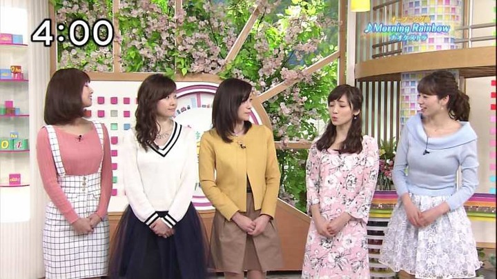 女子アナやお天気お姉さんの服装が可愛い 15