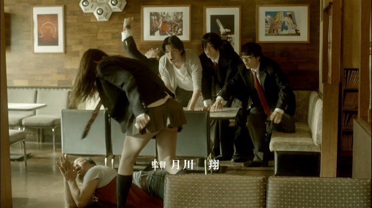 夏帆が制服姿で開脚パンチラしてるエロキャプ画像 19