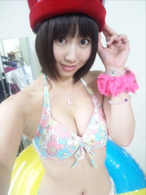 AKB48巨乳メンバーの抜けるエロ画像まとめ　ゆきりん・大島優子 27
