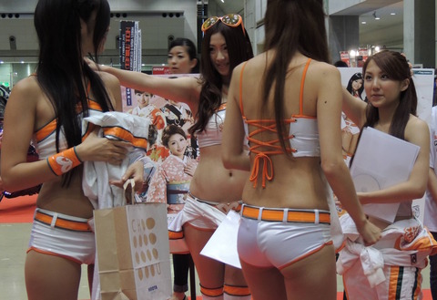 【モーターショーコンパニオンエロ画像】本気でオナネタに持ち帰るために撮りまくったのでうｐするわｗｗｗｗｗｗ 14