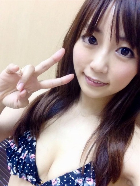 人気AV女優の自撮りエロ写メ・画像 27