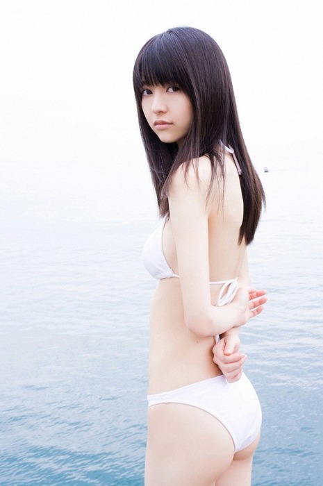 逢沢りな 女優のビキニ姿がエロい画像32枚 15