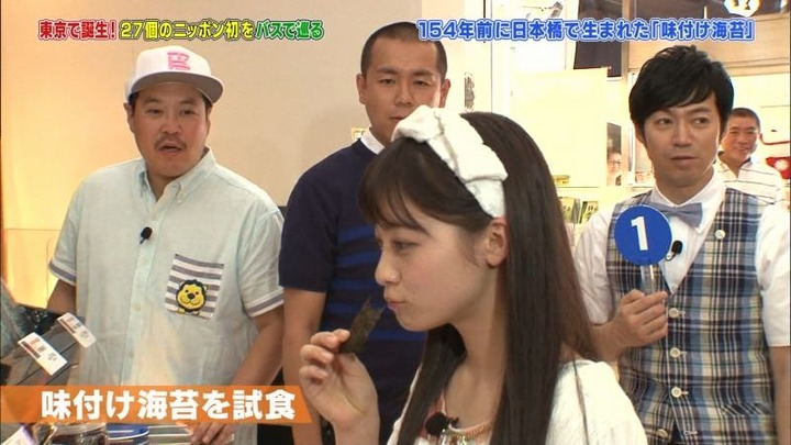 橋本環奈ちゃんがミニスカ衣装でパンチラしそう 20
