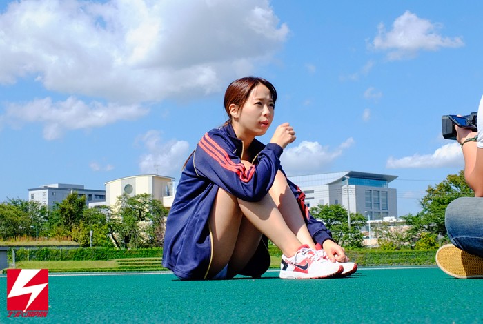 陸上部の女子大生をナンパしてハメ撮り！