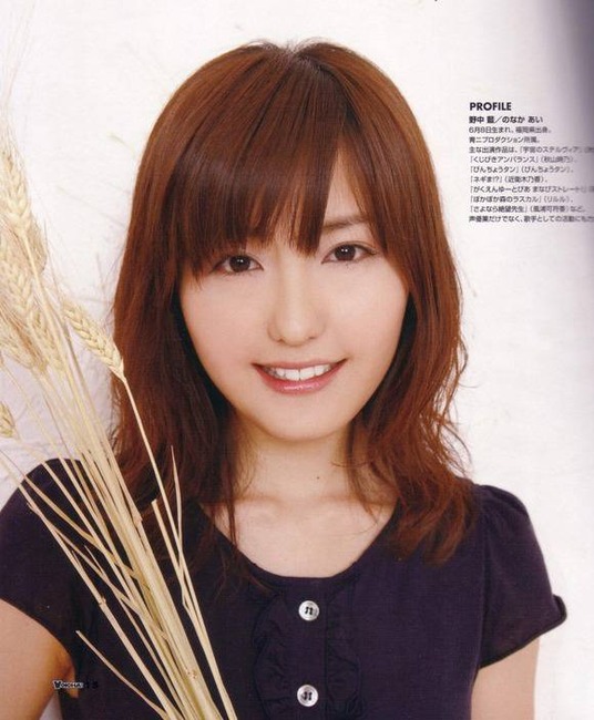 田中理恵や野中藍など人気声優のエロ画像40枚 27