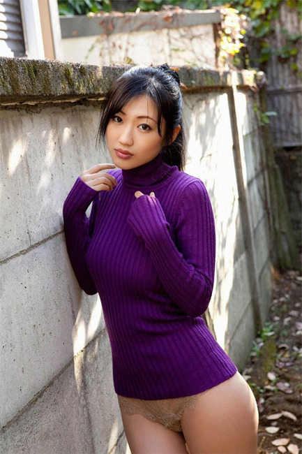 熟女な壇蜜さんがマン毛剃ってつるつるパイパンになってるエロ画像85枚 36