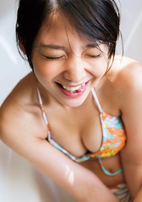 小池唯　色白グラビアアイドルの抜けるエロ画像30枚 20