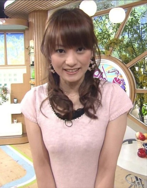 脊山麻理子　女子アナウンサーのエロいグラビア画像まとめ 1