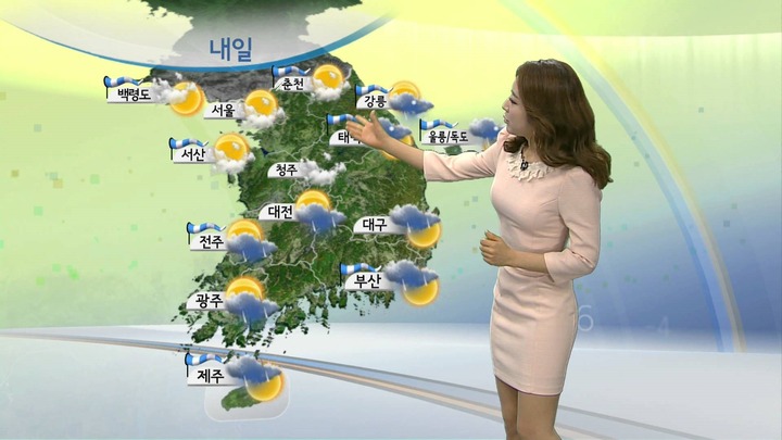 韓国のお天気お姉さんのミニスカートがエロい画像 26