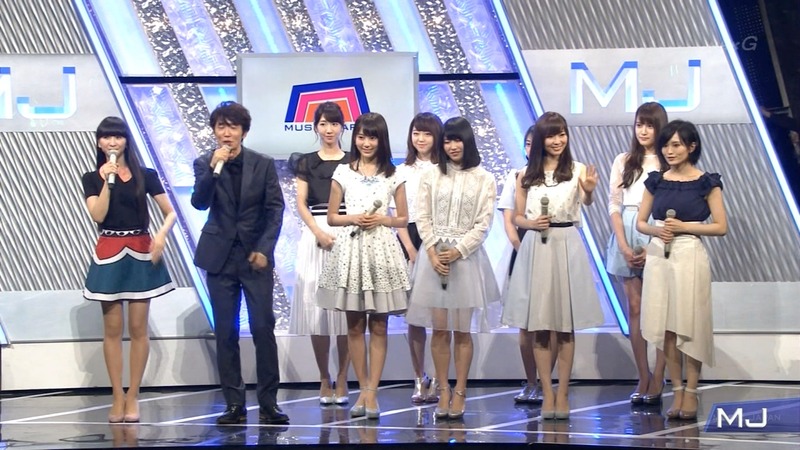 AKB48　宮脇咲良がパンチラしてるエロ画像 5