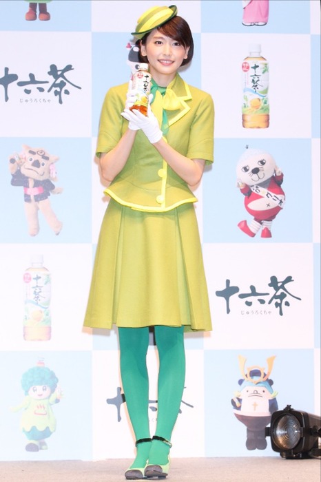 新垣結衣/ガッキーのバスガイド姿が可愛い画像30枚 22