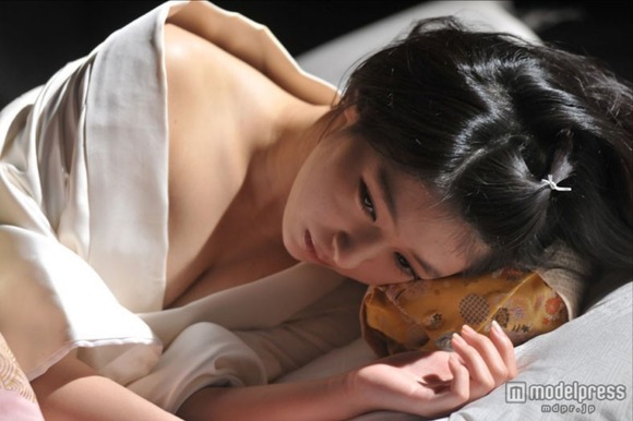 日南響子　モデルが猫耳ミニスカ姿で歌ってるエロ画像30枚 25