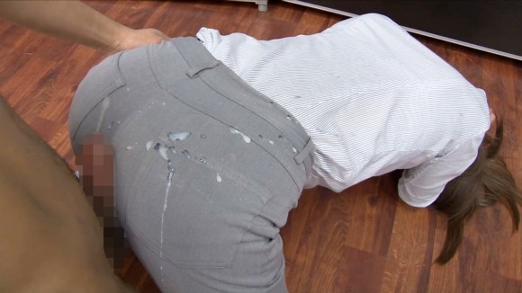 AV女優と尻コキで射精してるエロ画像30枚 16