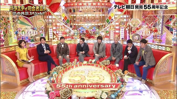 竹内由恵女子アナウンサーの脇チラや太ももがエロい画像まとめ 23