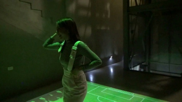 ハロプロエッグの吉川友がブラジルサンバを踊ってるエロ画像 30