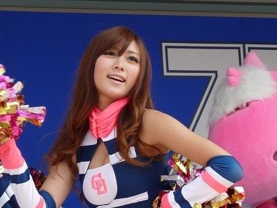 【画像・動画あり】ベイスのチアが物凄くエロい 7