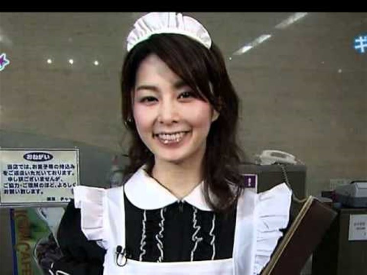 杉浦友紀 女子アナの着衣巨乳が気になる画像 20