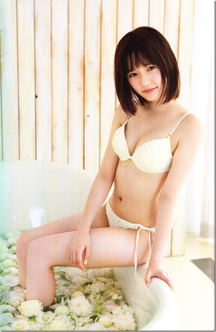 【エロgif画像100枚】ぱるるってお乳は無駄にあるからムカつく　AKB48 20