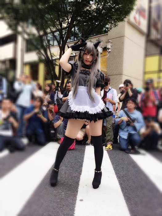 【画像あり】人気レイヤーのえなこ、栄のコスプレフェスに登場！ 3
