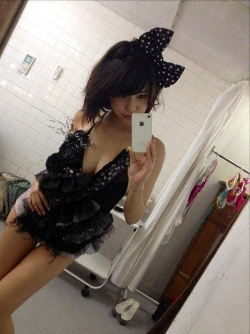 岸明日香　巨乳グラドルの自撮りエロ写メ30枚 26
