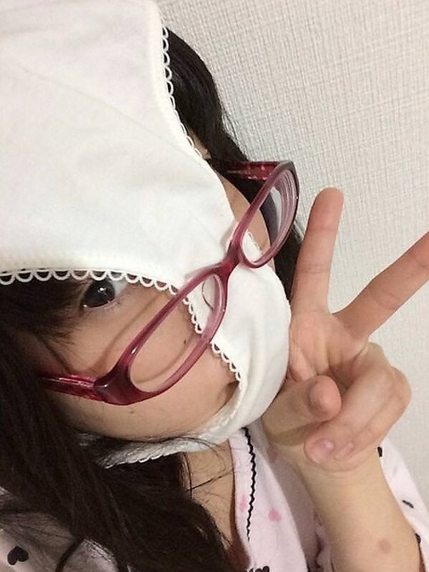 【痛恨リベンジポルノ】変態仮面女子…素人娘の一生の黒歴史ｗｗｗｗｗｗｗｗ（画像あり） 11