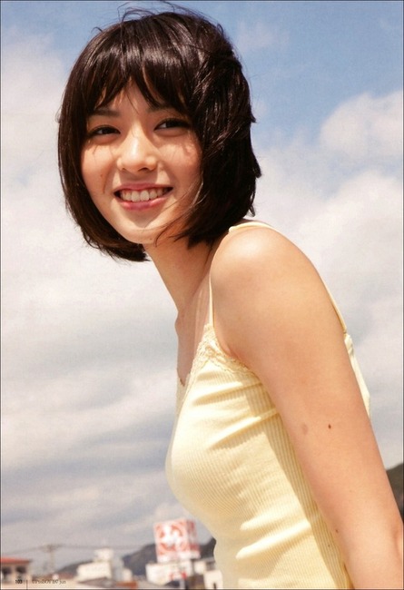 ハロプロ 矢島舞美(18)のパンチラがエロい画像40枚 17