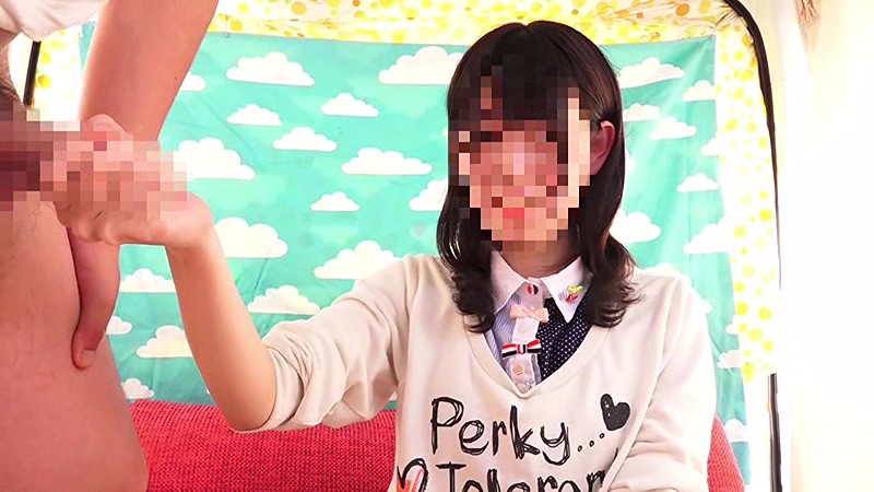 8人のムッツリスケベな素人女子をナンパしてハメ撮り 11
