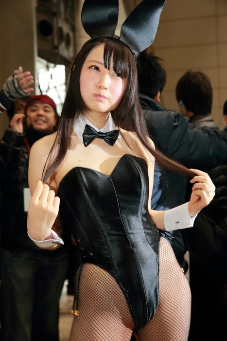 御伽ねこむのバニーガールコスプレがエロい画像 3