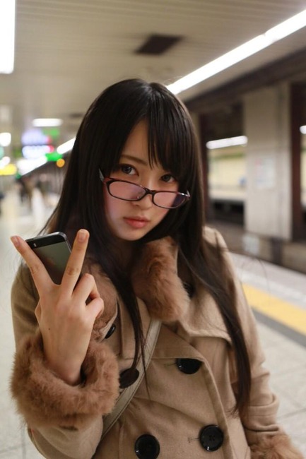 【画像】メンヘラっぽい女の子の画像が集まるスレ 26