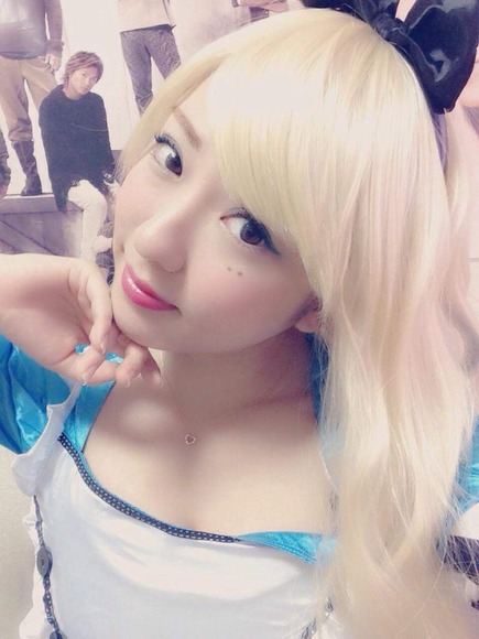 富永一葉のコスプレ自撮りが抜けるエロ画像 37