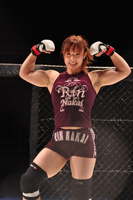 中井りん　巨乳格闘家のむちむちボディがエロい画像30枚 22