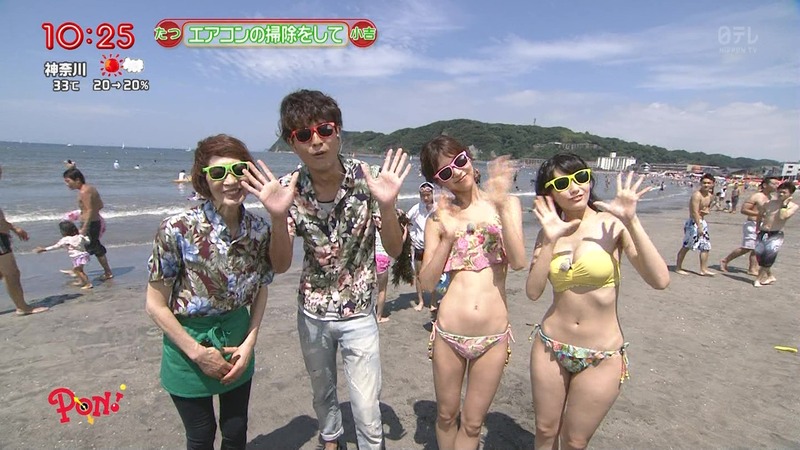 お天気お姉さんの窪真理と原田ゆかの水着キャプ画像 11