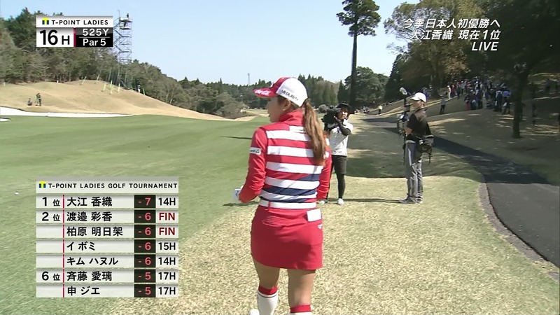 女子ゴルファーイ・ボミのパンツが見えそう 15