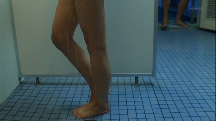 ドラマ「殺しの嬢王蜂」の水着がエロいキャプ画像30枚 9