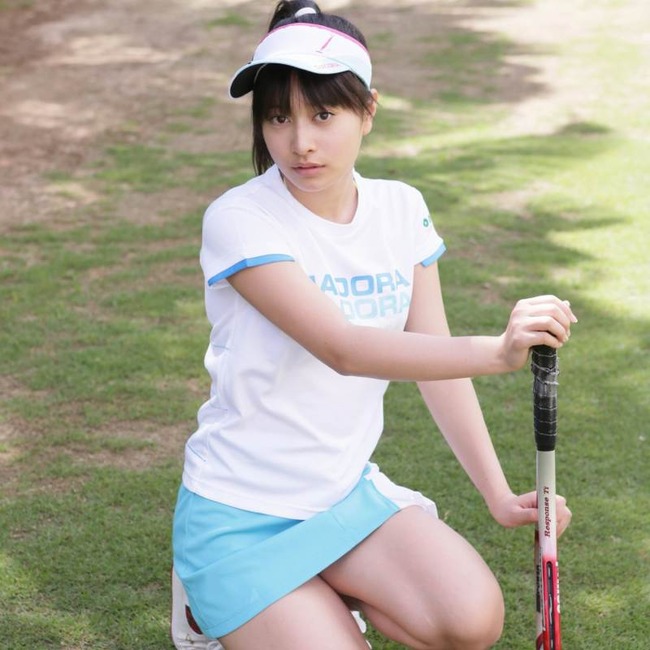 テニスコスプレしてる女の子とエッチなことしてるエロ画像 10