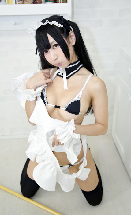 露出が激しいコスプレイヤーのエロ画像 3
