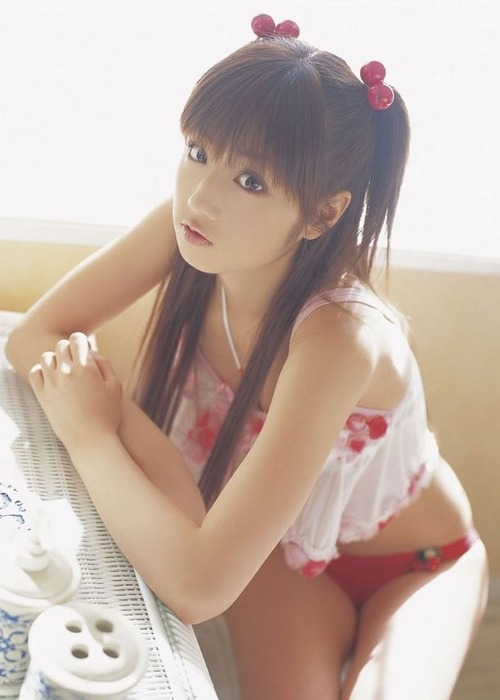 小倉優子・ゆうこりんのドスケベ下着がエロい 5