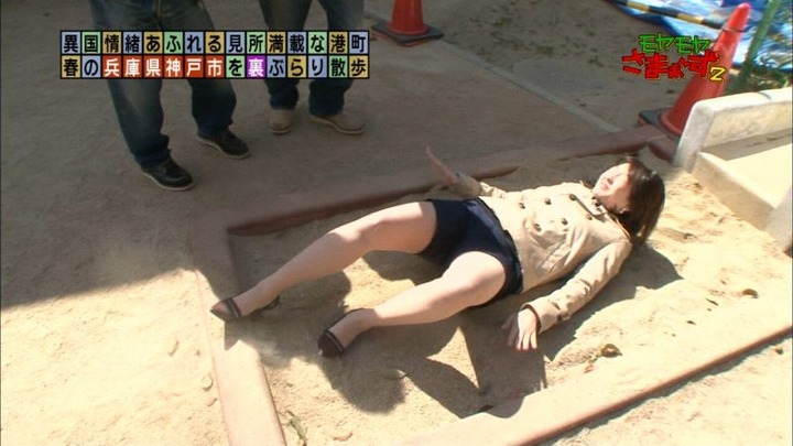 モヤさまでオリックス女子のY字バランスがエロい画像 29
