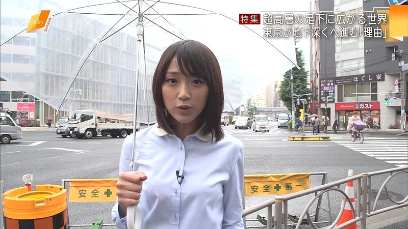 竹内由恵　女子アナウンサーのパンチラ画像まとめ 15