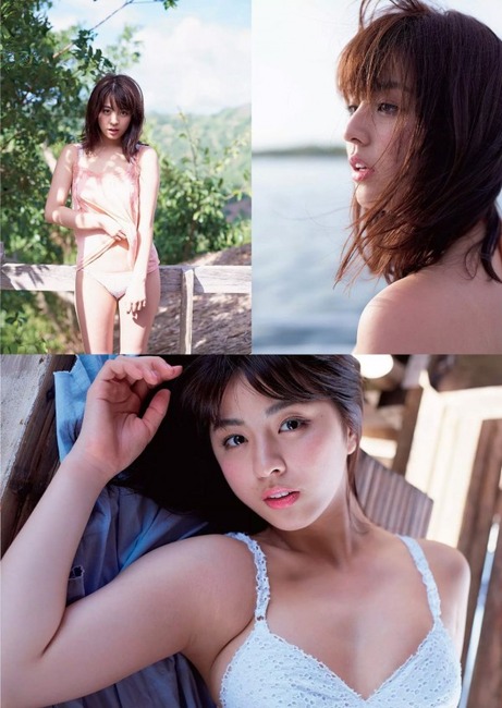 柳ゆり菜の乳首がもう少しで見えそう！ 22