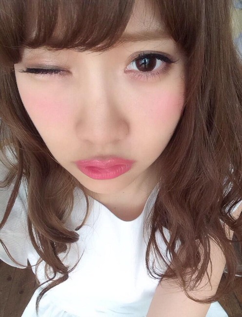 【画像】AKB48ってスケベな子いるの？ 5