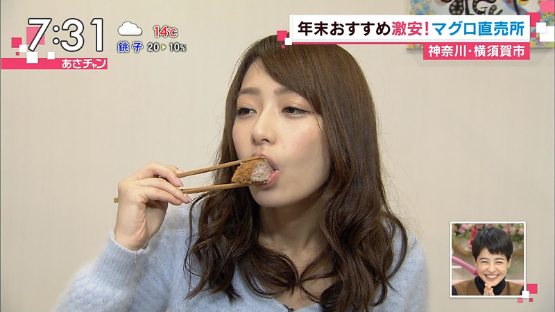 フェラをするようにモノを食べるアイドル達の顔がエロい 16