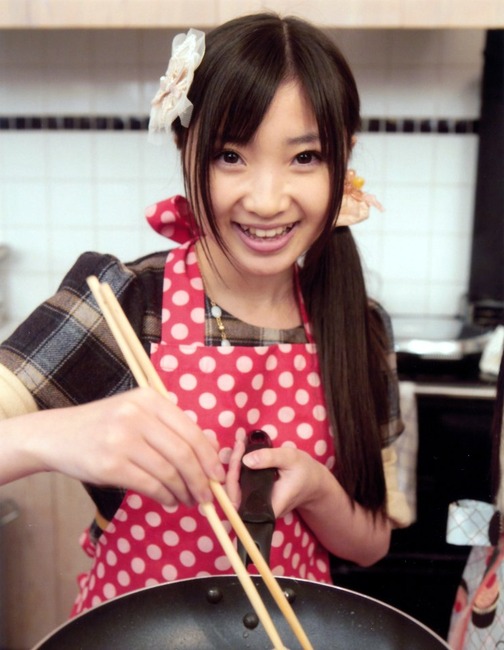 【画像あり】ももクロのピンクとかいう巨乳担当wwww　あーりん 42