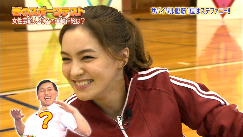 【エロ画像】ロンドンハーツで尾崎ナナ、磯山さやか、手島優、益若つばさが胸チラしまくりｗ 69