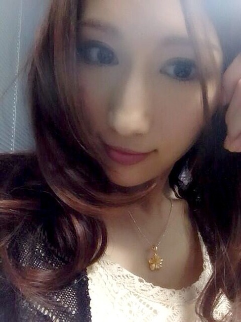 フェロモンたっぷりなAV女優　JULIAの抜けるエロ画像100枚 89
