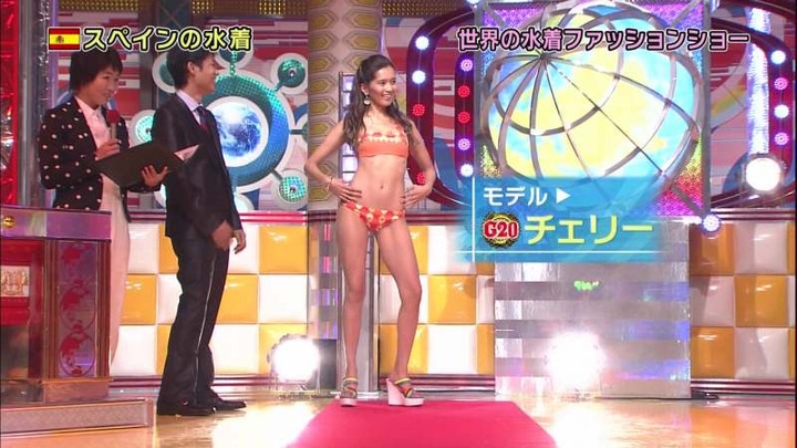 世界の水着ファッションショーがエロい 3