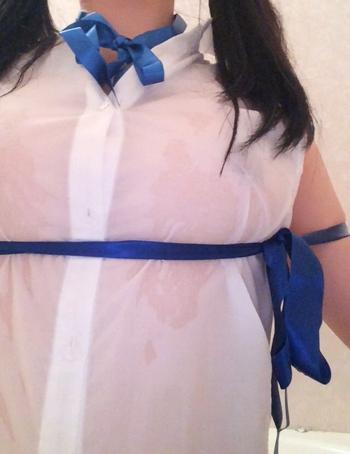 ダンジョンに出合いを求めるのは間違っているだろうかのヘスティア様のコスプレしてる素人女神のエロ画像 20
