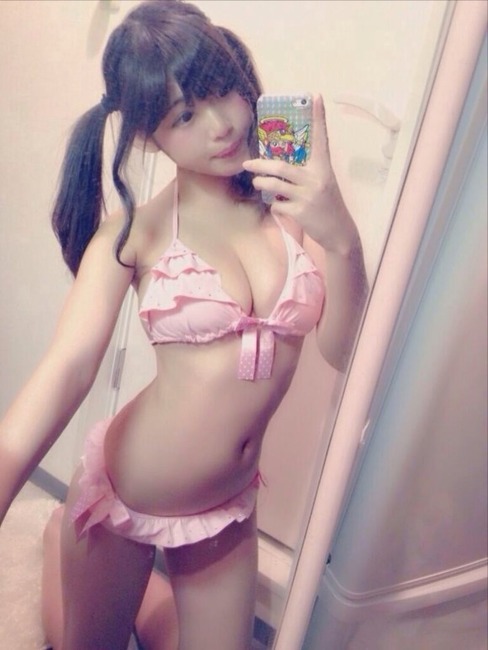 グラビアアイドル達の自撮り写メがエロい 18