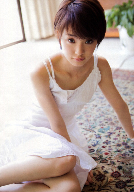 【画像】お前らこれを見ても剛力彩芽がブスって言えるの？ 44