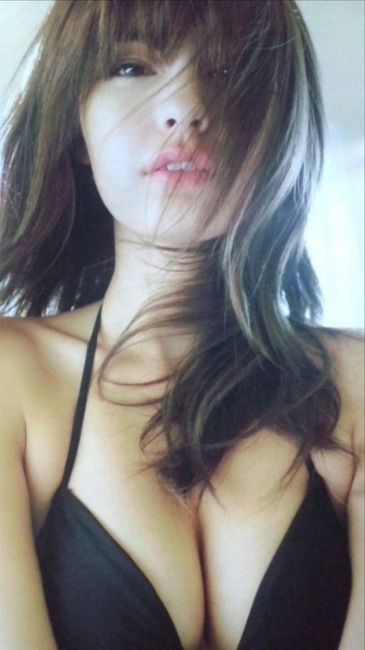 マギーの下着・水着姿がセクシーな画像まとめ 13